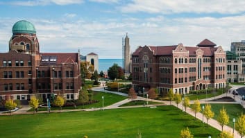 Photo of Loyola University Chicago, School of Continuing and Professional Studies campus