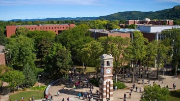 Campus image for University of Wisconsin – La Crosse