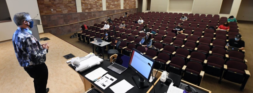 Without Stricter COVID-19 Rules, College Faculty Step Down, Stay Online