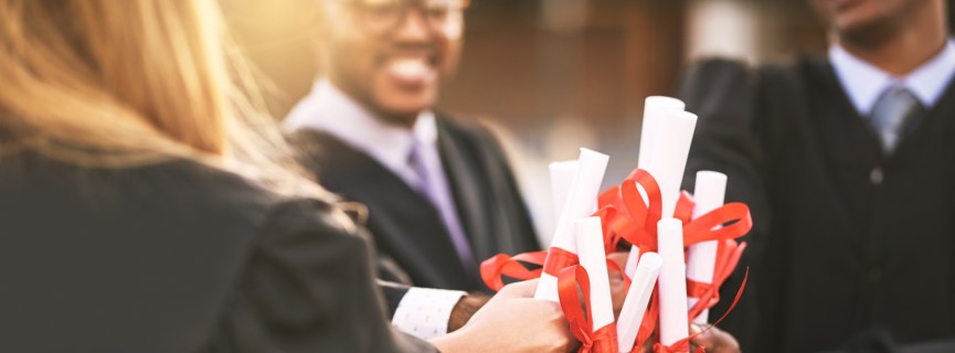 Bachelor of Arts vs. Bachelor of Science: What’s the Difference?