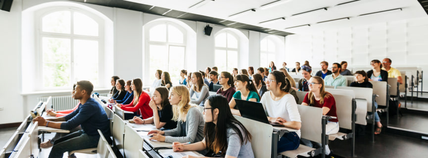 What Does Student-to-Faculty Ratio Really Mean?