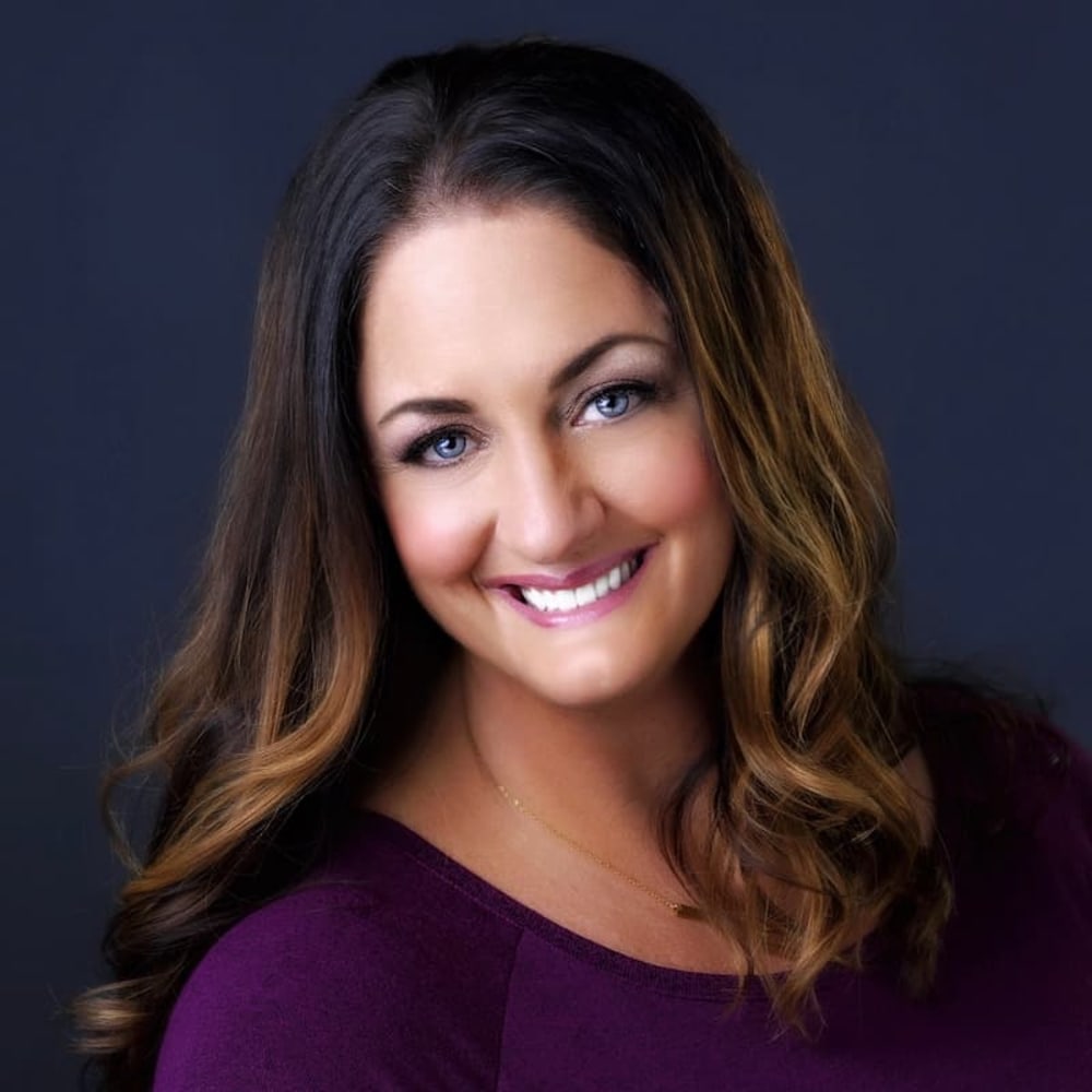 portrait of Melissa Russiano, LCSW, LISW