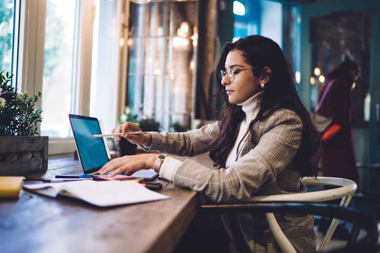 Average Law School Debt: 9 Statistics Students Should Know