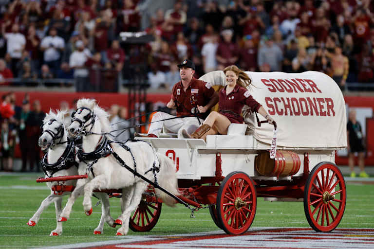 The 10 Best College Football Traditions