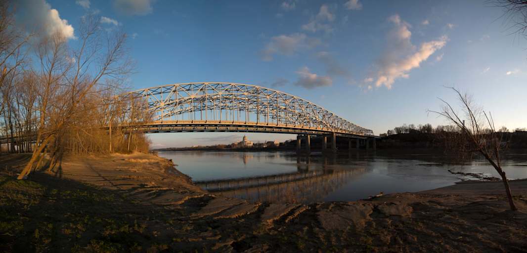 Lincoln University President Cleared of Bullying, Reinstated After Death of VP of Student Affairs