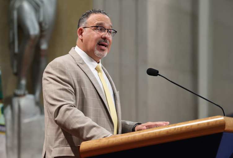 FAFSA Correction Issues May Delay Fall Financial Aid Awards