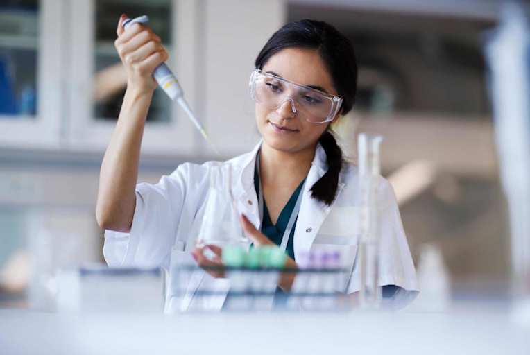 Best Online Master’s in Biotechnology Programs