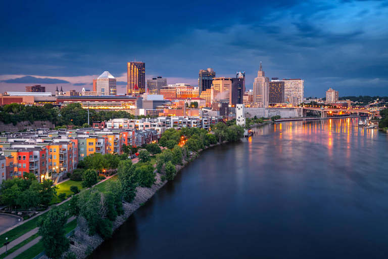 How to Become an Licensed Social Worker in Minnesota