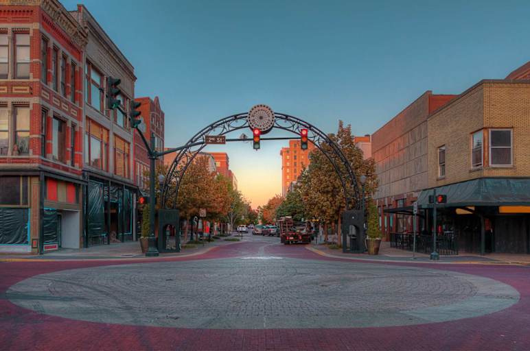 Evansville, Indiana main street