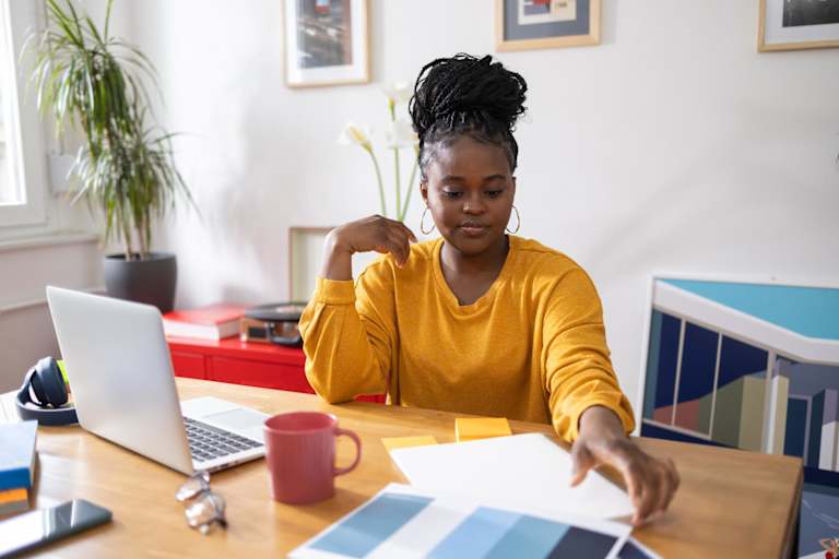 Salary Calculator: Find Your Earning Potential by Job and Degree