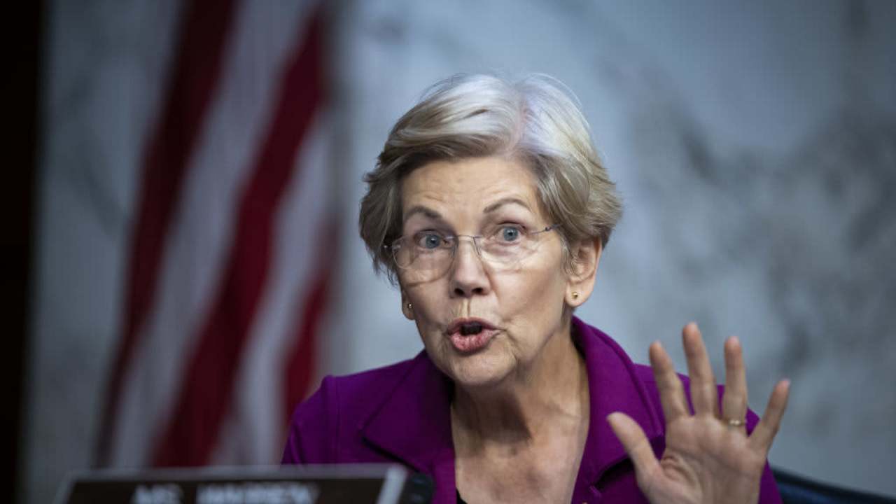 Senator Elizabeth Warren, a Democrat from Massachusetts, speaks during a Senate Banking, Housing, and Urban Affairs Committee hearing in Washington, D.C., US, on Thursday, Sept. 22, 2022. Lawmakers yesterday seized on recent political tensions and hot-button social issues in a hearing with the chief executive officers of America's largest retail banks asking them on everything from the escalation of the Ukraine conflict and racial equity to fossil-fuel financing. Photographer: Al Drago/Bloomberg via Getty Images