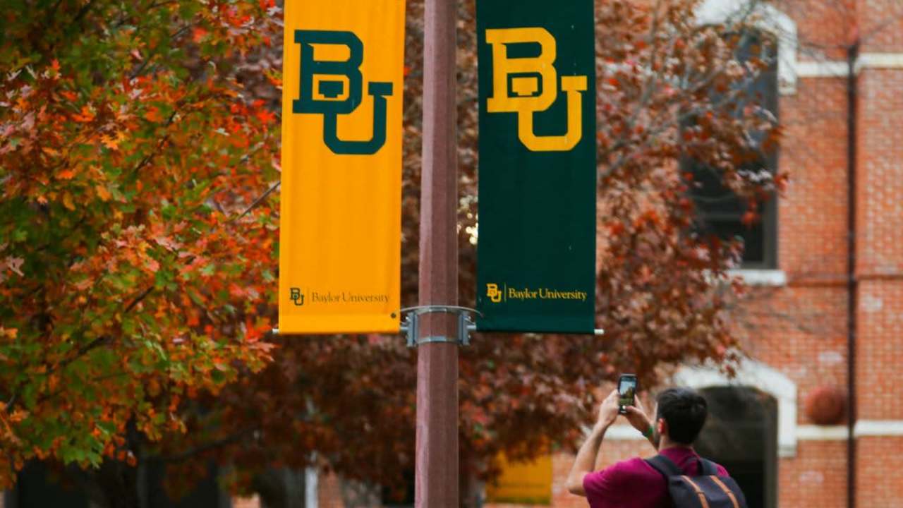 Baylor University flags on campus