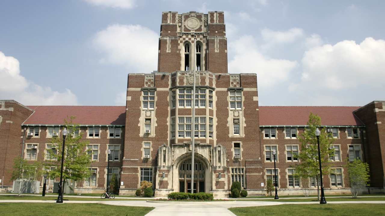Ayres Hall - University of Tennessee