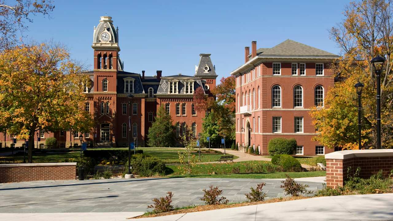 Woodburn Hall in autumn on WVU campus