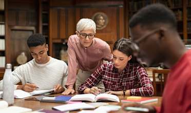 8 Jobs for Education Majors Besides Teaching