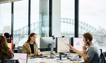 How to Become a Financial Analyst
