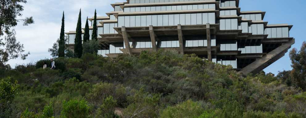 The Geisel Library on the University of California San Diego (UCSD) campus in the La Jolla neighborhood of San Diego, California, U.S., on Wednesday, Feb. 10, 2021. UCSD is staging courses outdoors in open-sided tents and plans to have 12 tents on campus by the end of January. Photographer: Bing Guan/Bloomberg via Getty Images