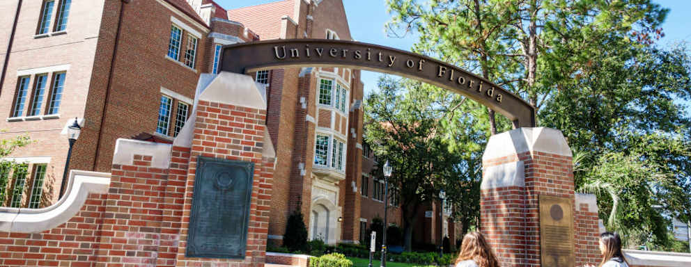 Gainesville, University of Florida, campus entrance with students