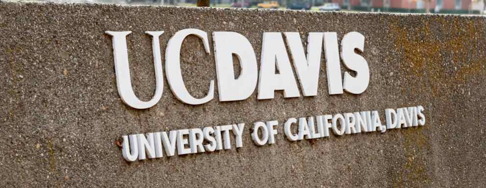 Street sign of UC Davis University, in Davis, CA