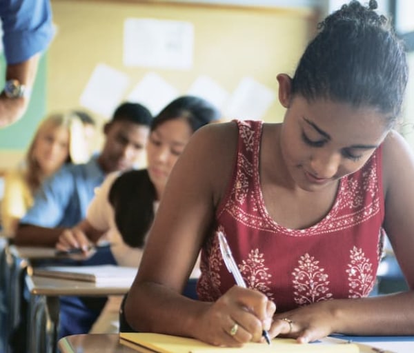 10 Ways High School Students Can Prepare for a Nursing Career