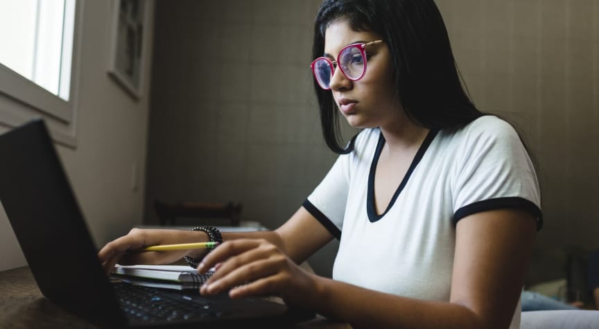 Ask a College Advisor: What Will Help Me Stand Out As a College Applicant?