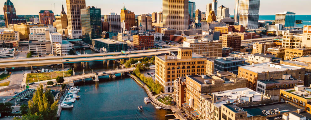 Milwaukee, Wisconsin skyline along river