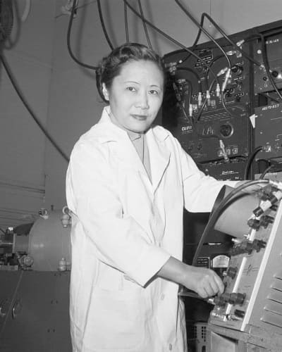 Chien-Shiung Wu in a Laboratory