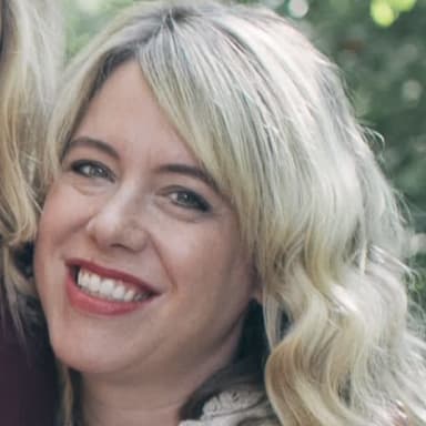 Portrait of Erin Treder
