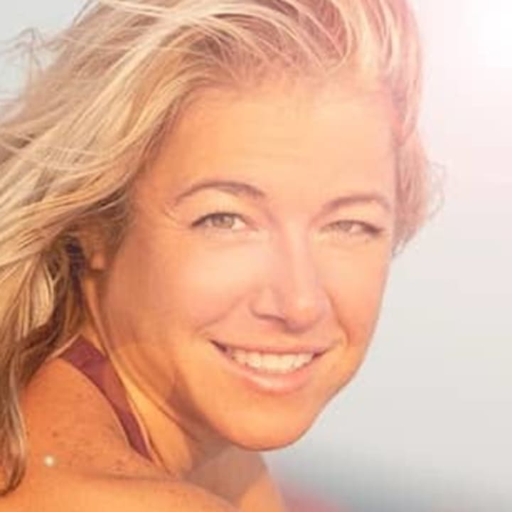 Portrait of Caitlin Moyer
