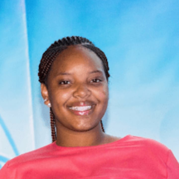Portrait of Tajelia Green, First-Generation Student