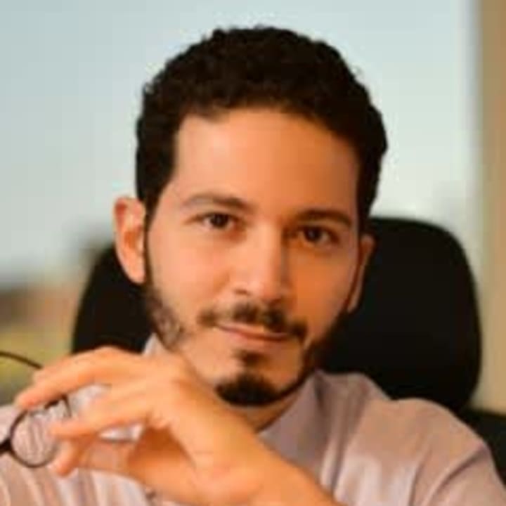 Portrait of Dr. Ziad Bentahar