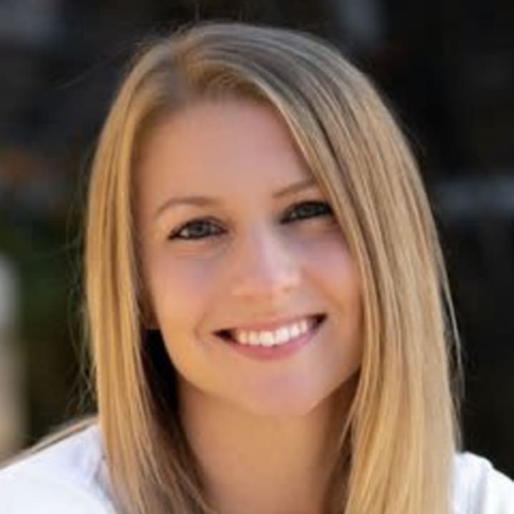 Portrait of Kayla Meyer