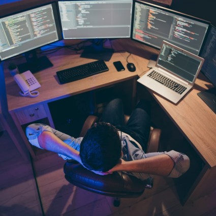 How Much Can You Earn as a Full-Stack Developer?