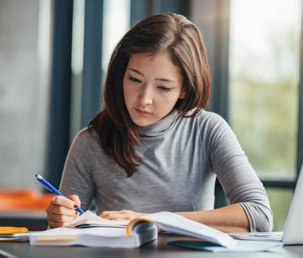 Nursing NCLEX Q-Bank by UWorld