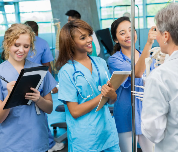 The 10 Best Ways to Finance Your Master’s in Nursing Education