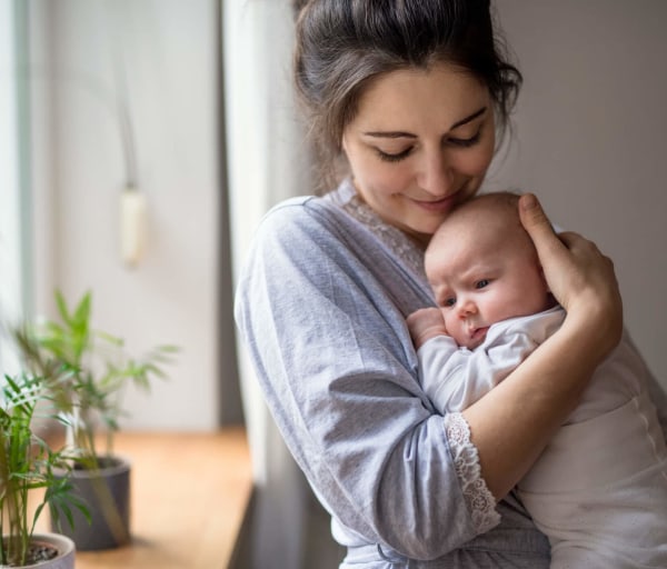 At-Home Births Versus Hospital Births Compared | NurseJournal.org