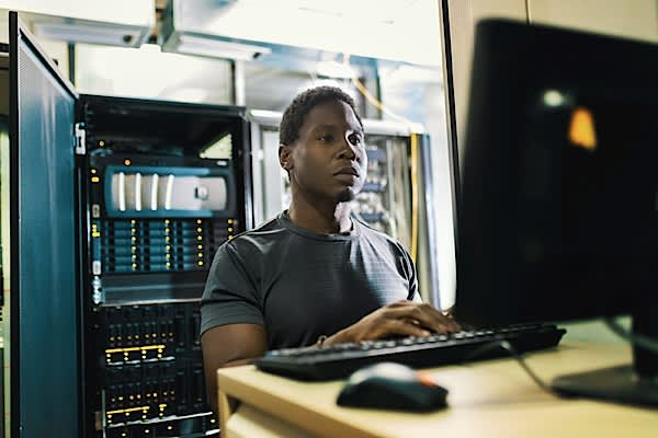 How to Become a Security Administrator
