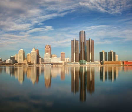 Detroit, Michigan skyline and reflection in river