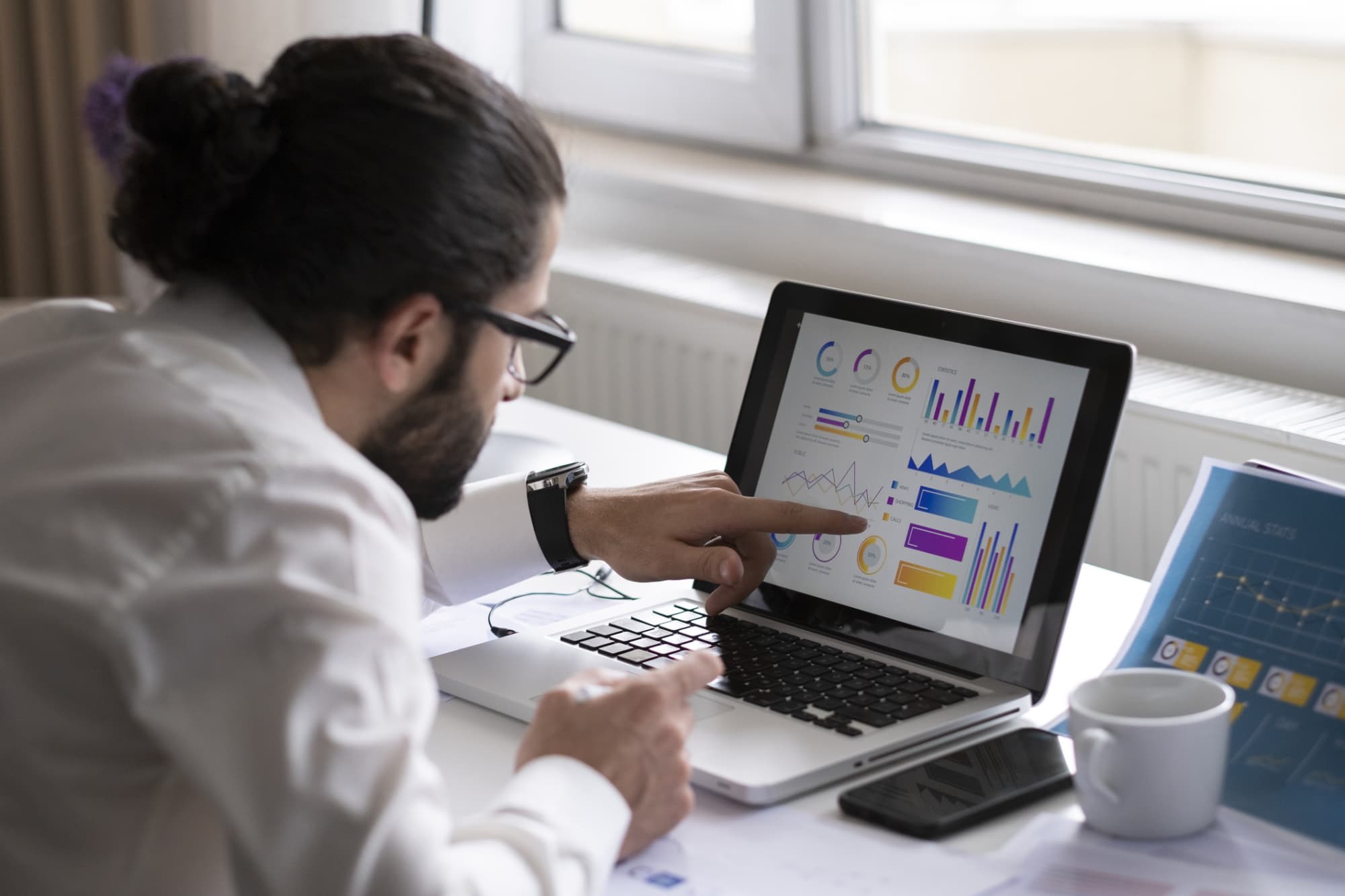 Hero Image Top Accounting Graduate Certificates