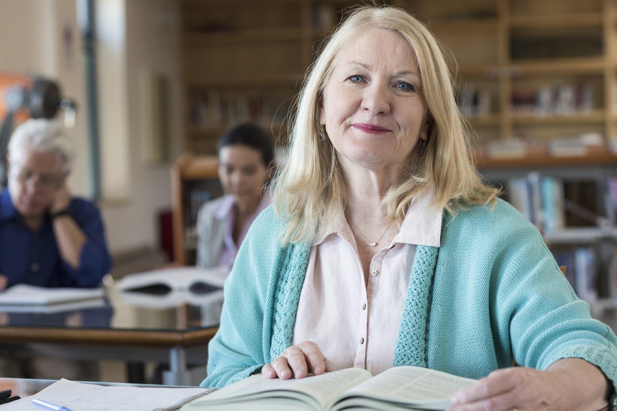 20 Colleges With Free Tuition for Seniors | BestColleges