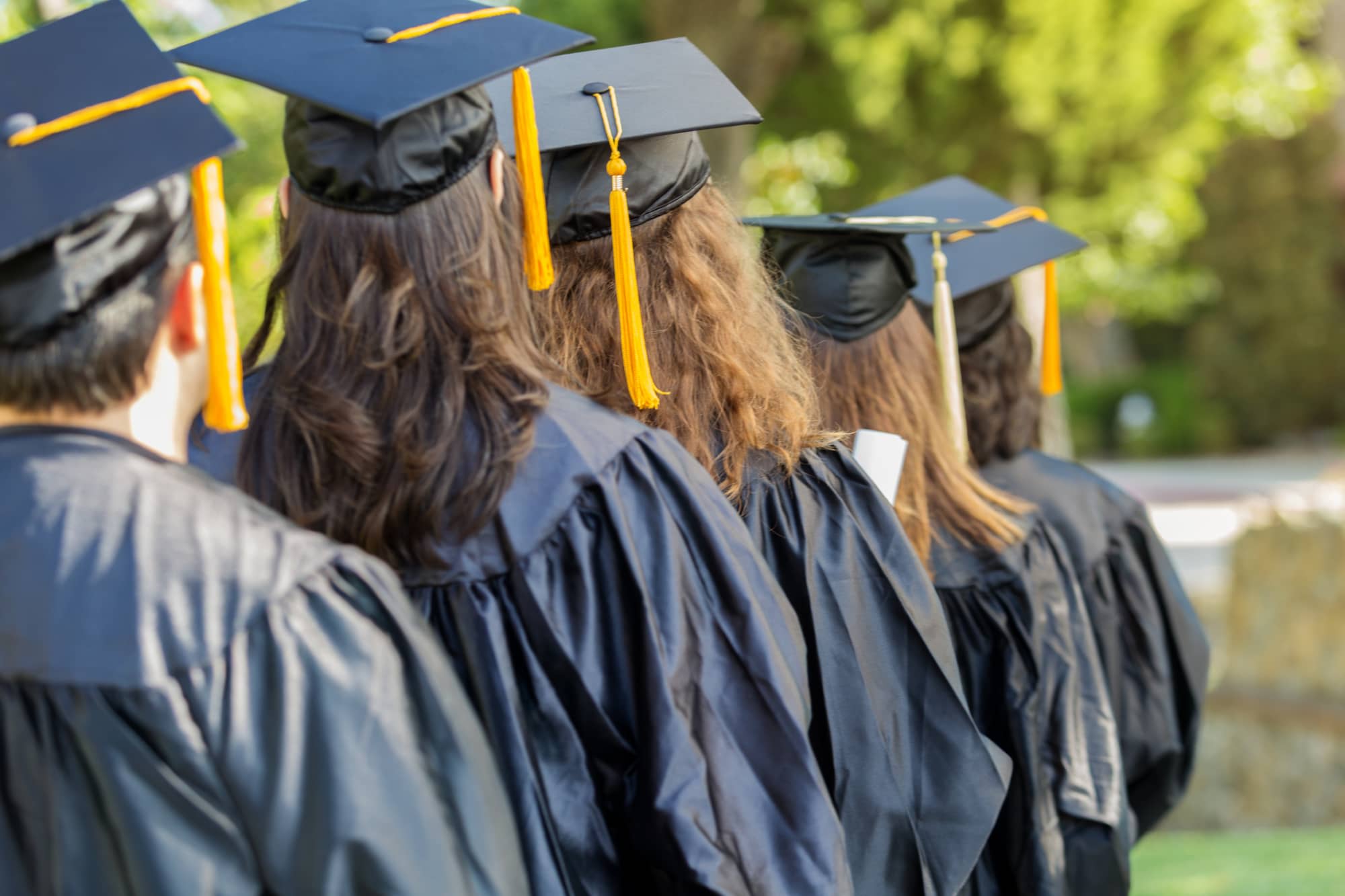 Should You Go Into Debt For Graduate School? | Bestcolleges