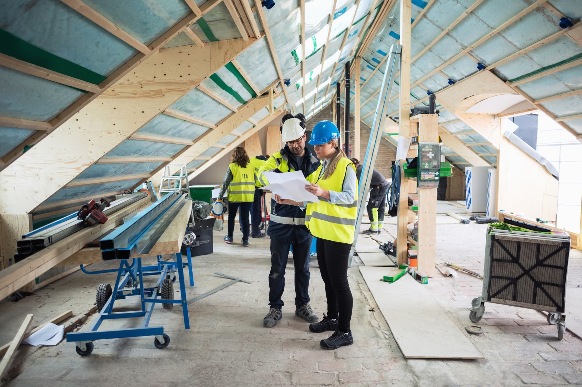 How to Become a Construction Manager [Degree, Salary & Job Outlook]
