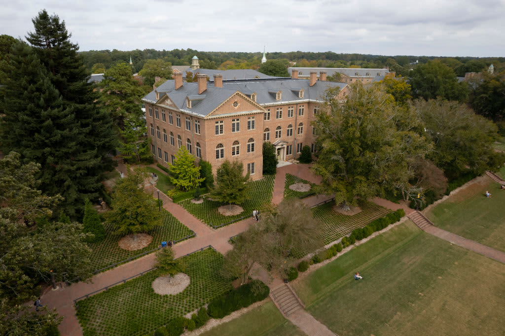 William & Mary Will Cover Tuition for Virginia Pell Grant Recipients