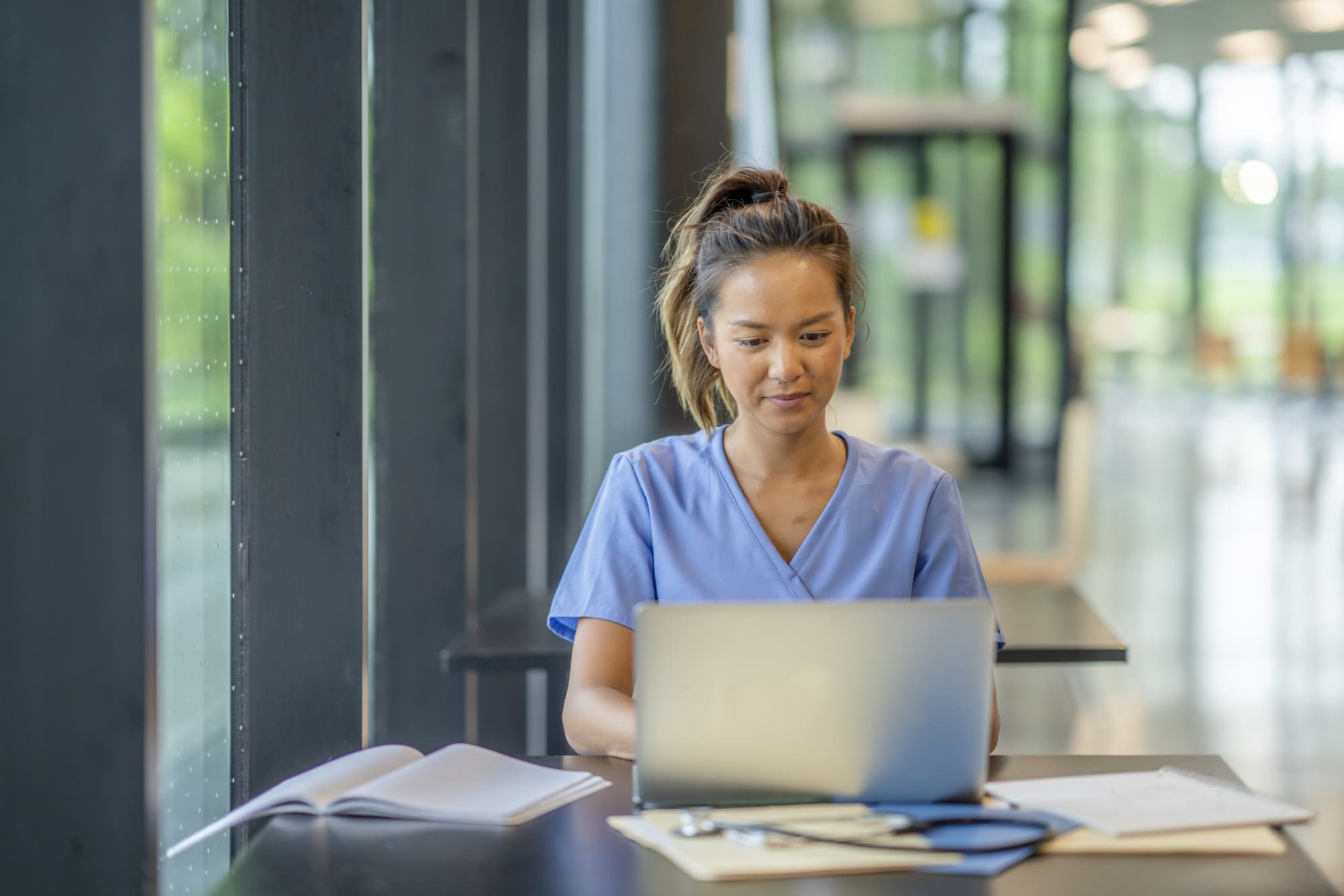 Online learning, real-world impact: How an RN to BSN degree builds stronger  nursing professionals