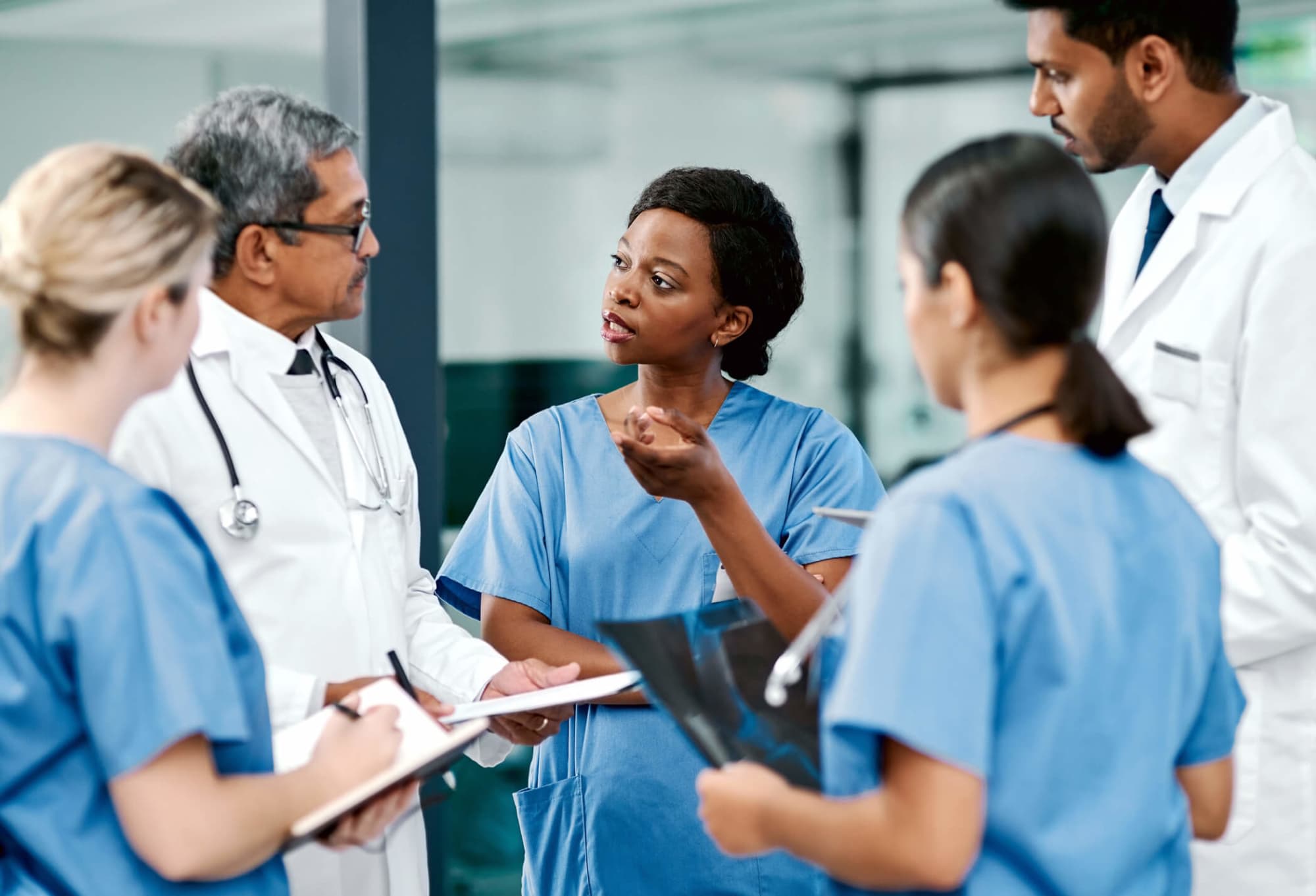Group of nurses having a discussion