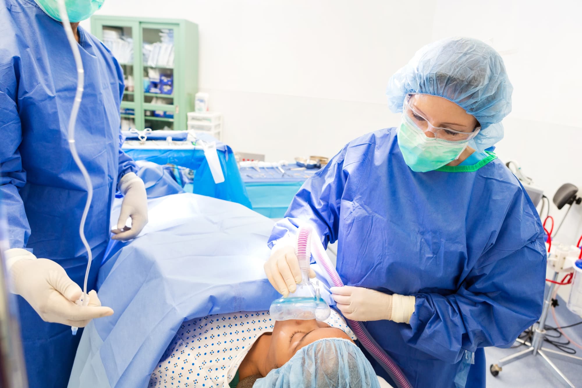 CRNA vs. Anesthesiologist: What’s the Difference?