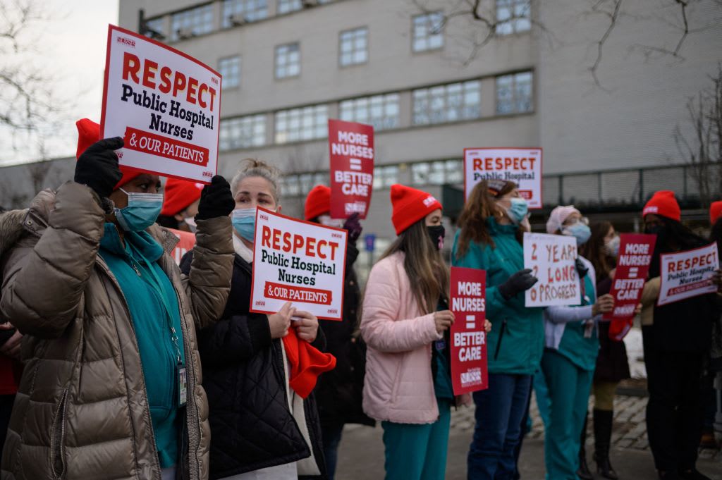 NewYork-Presbyterian nurses reach tentative agreement as nurses at