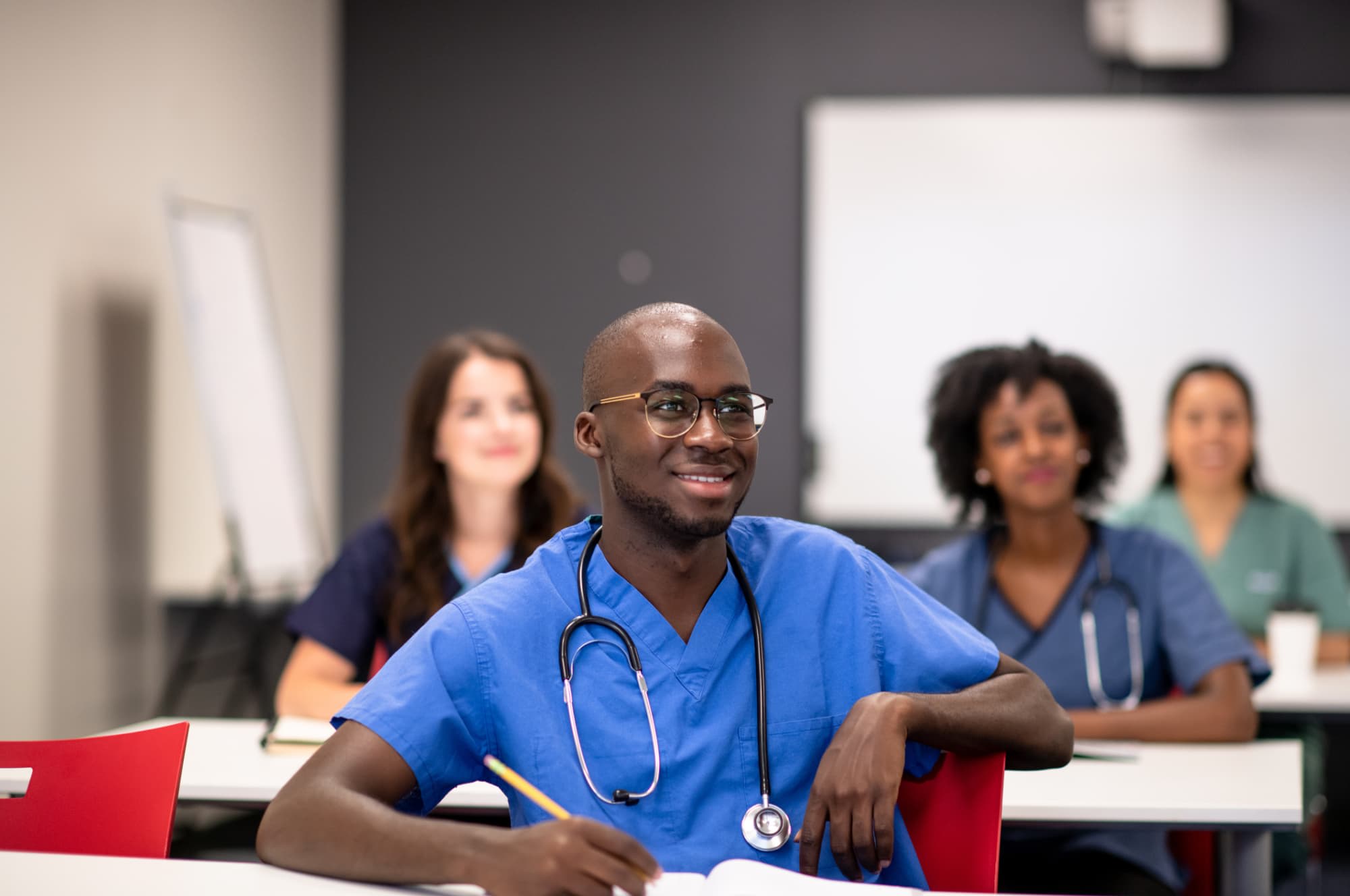 RN Residency vs. RN Fellowship: What’s the Difference?