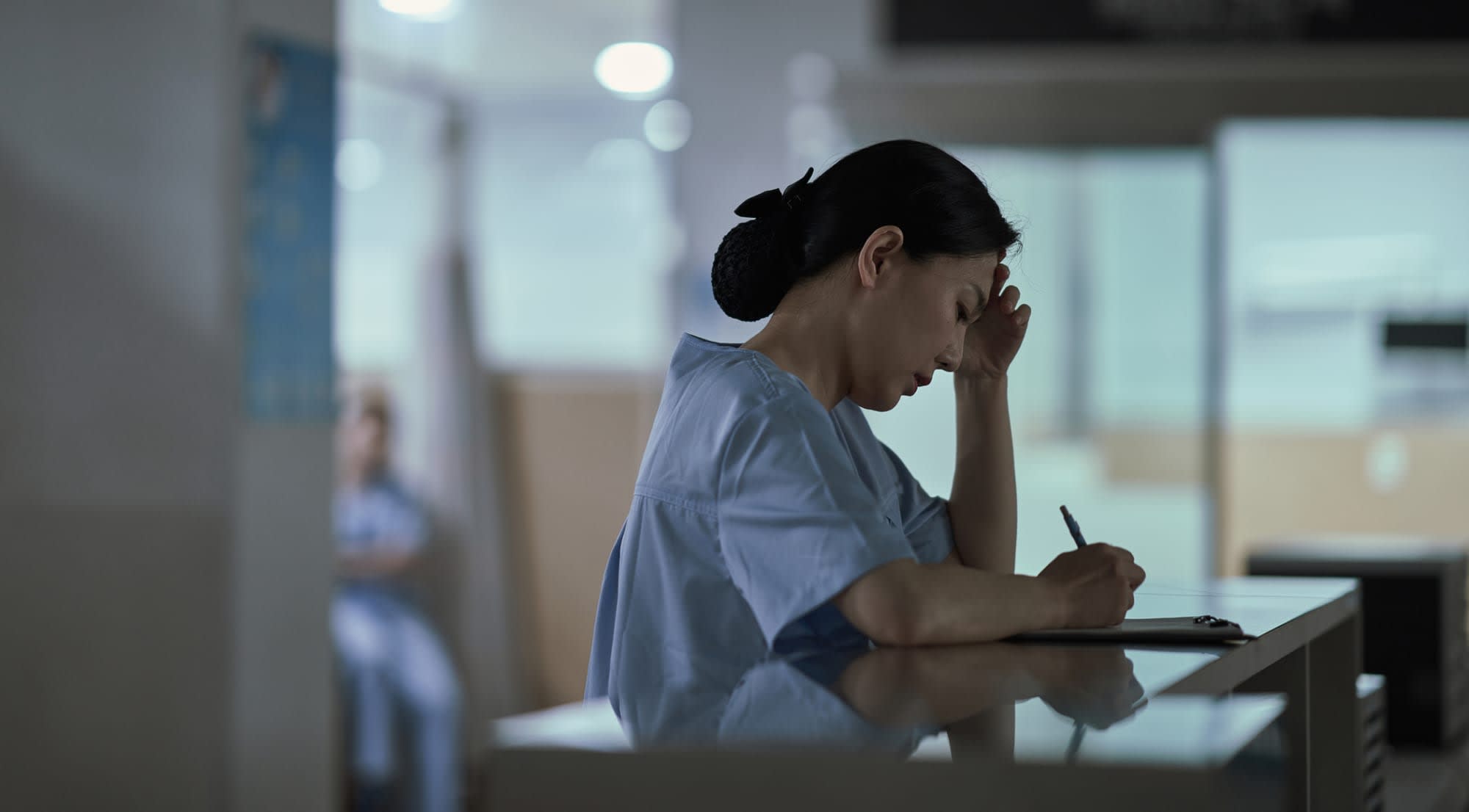 Study: Three-Quarters of Asian Nurses Experience Discrimination, Burnout