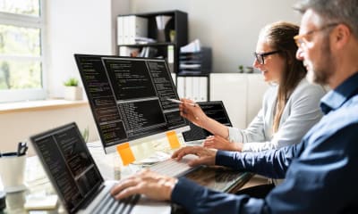 Comparing Bootcamps vs. Degrees